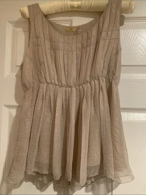 Elegant Women's Shimmery Cream Sleeveless Camisole